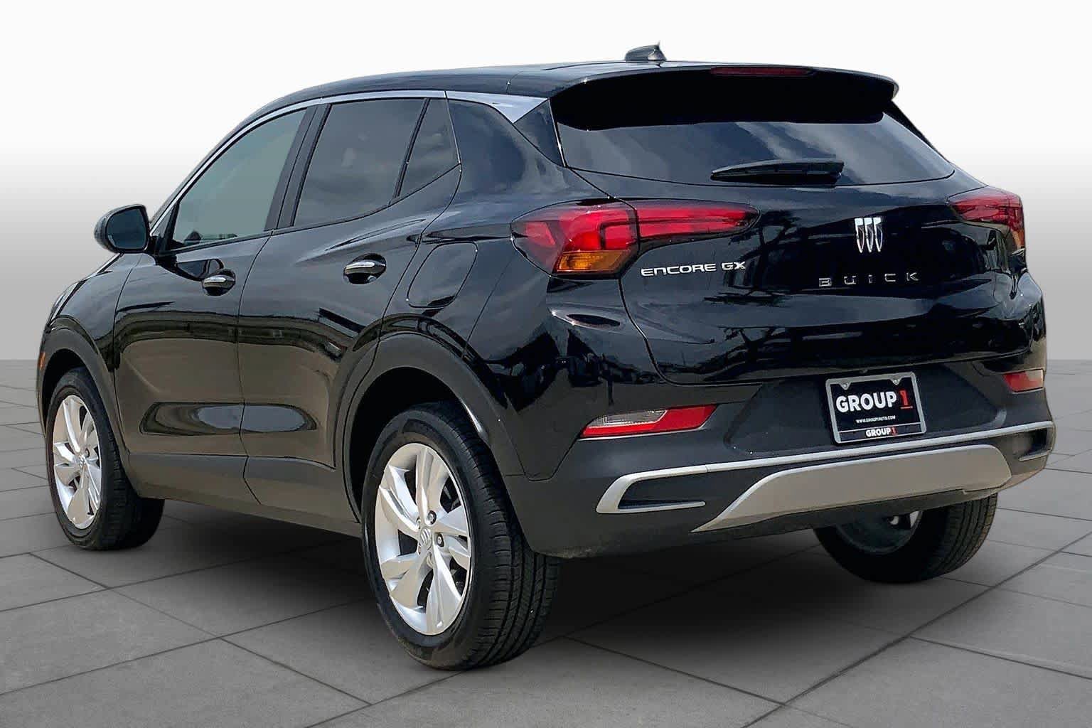 Used 2024 Buick Encore GX Preferred FWD image 11