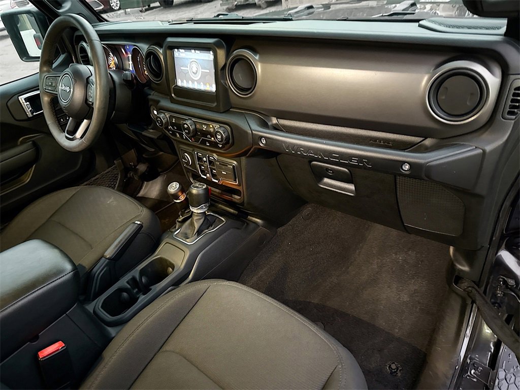 Used 2023 Jeep Wrangler Sport S image 33