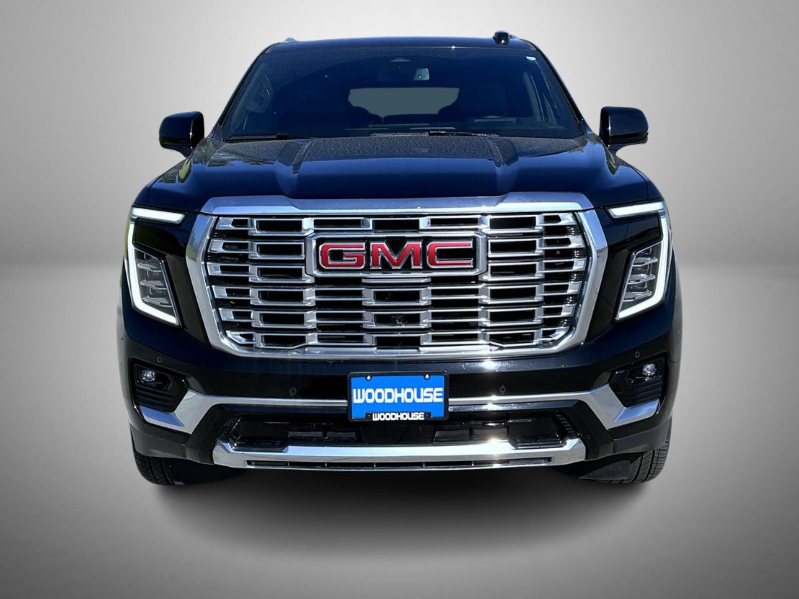 Used 2025 GMC Yukon XL Denali AWD/4WD image 2