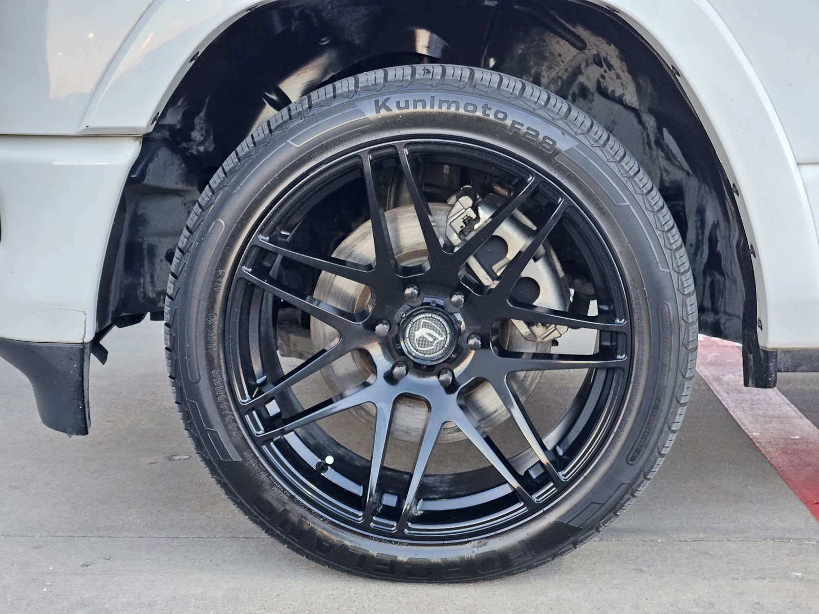 Used 2022 RAM 1500 Limited w/ Night Edition image 12