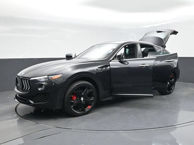 Used 2023 Maserati Levante GT AWD/4WD image 64
