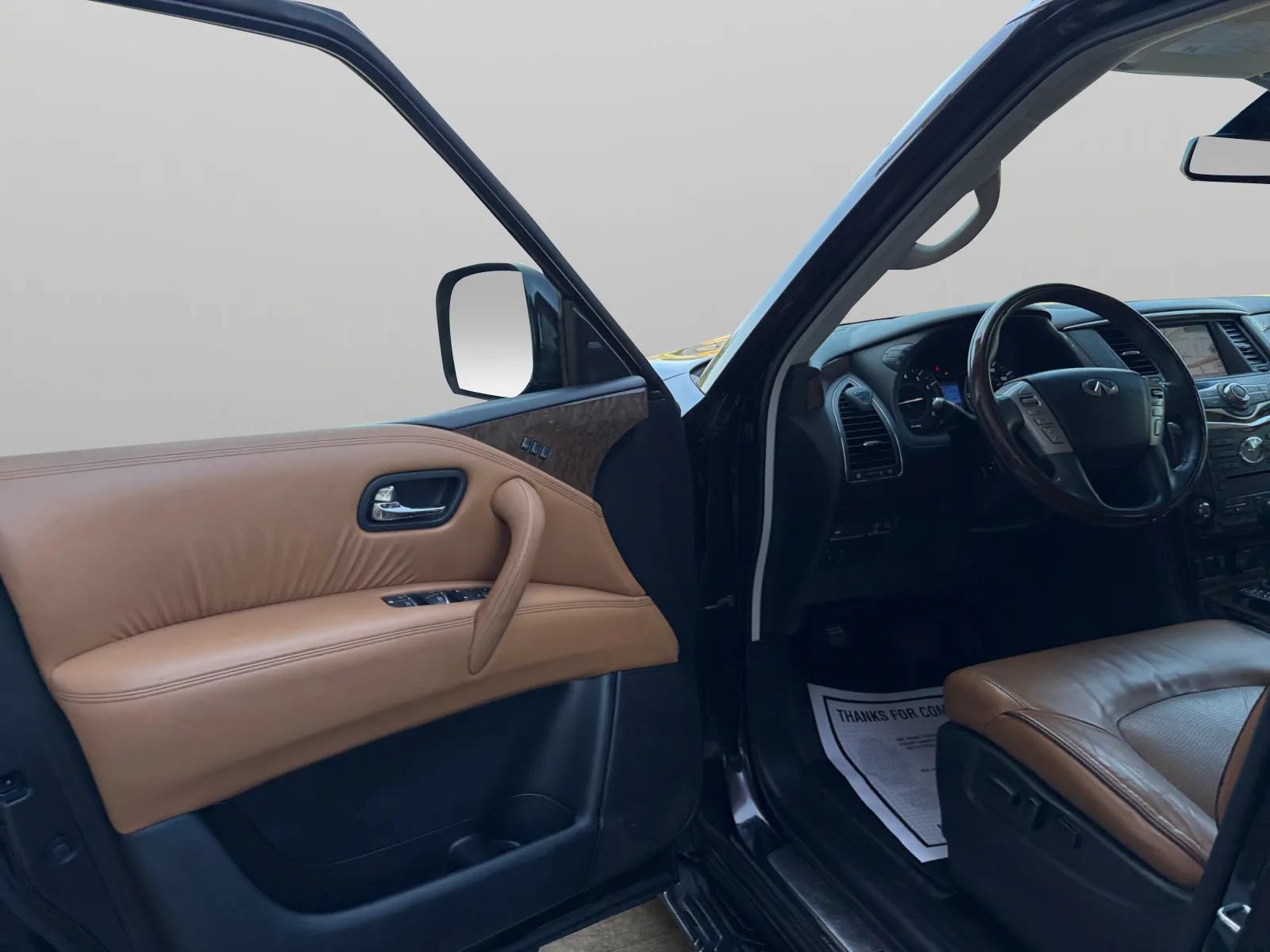 Used 2016 INFINITI QX80 4WD w/ All Season Package image 11