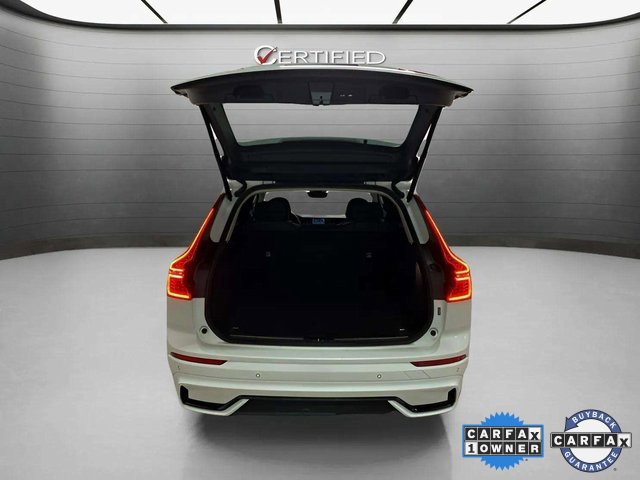 Used 2025 Volvo XC60 B5 Plus image 7