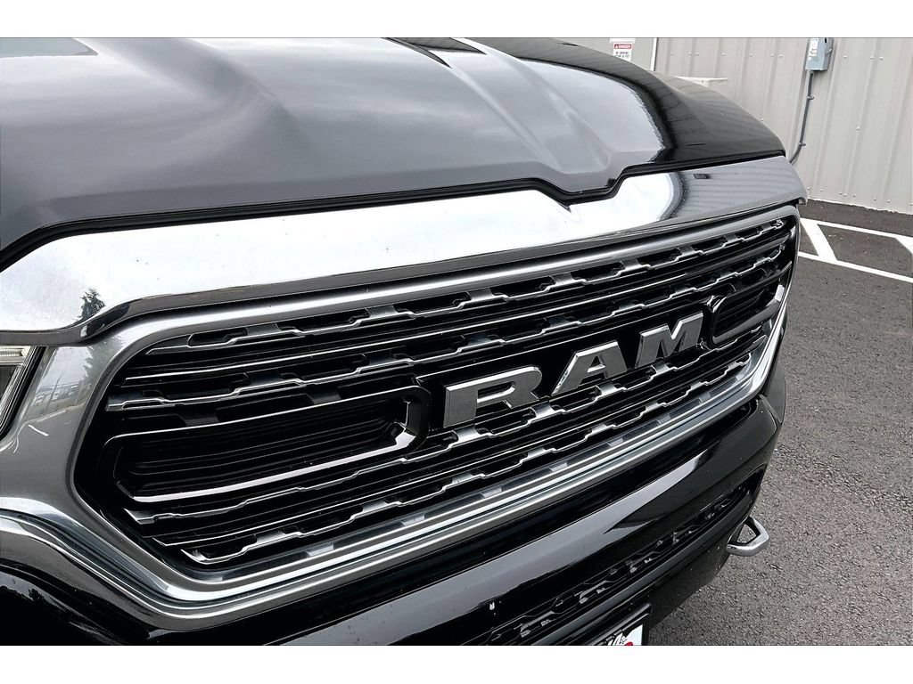 Used 2022 RAM 1500 Limited w/ Body-Colour Bumper Group AWD/4WD image 29