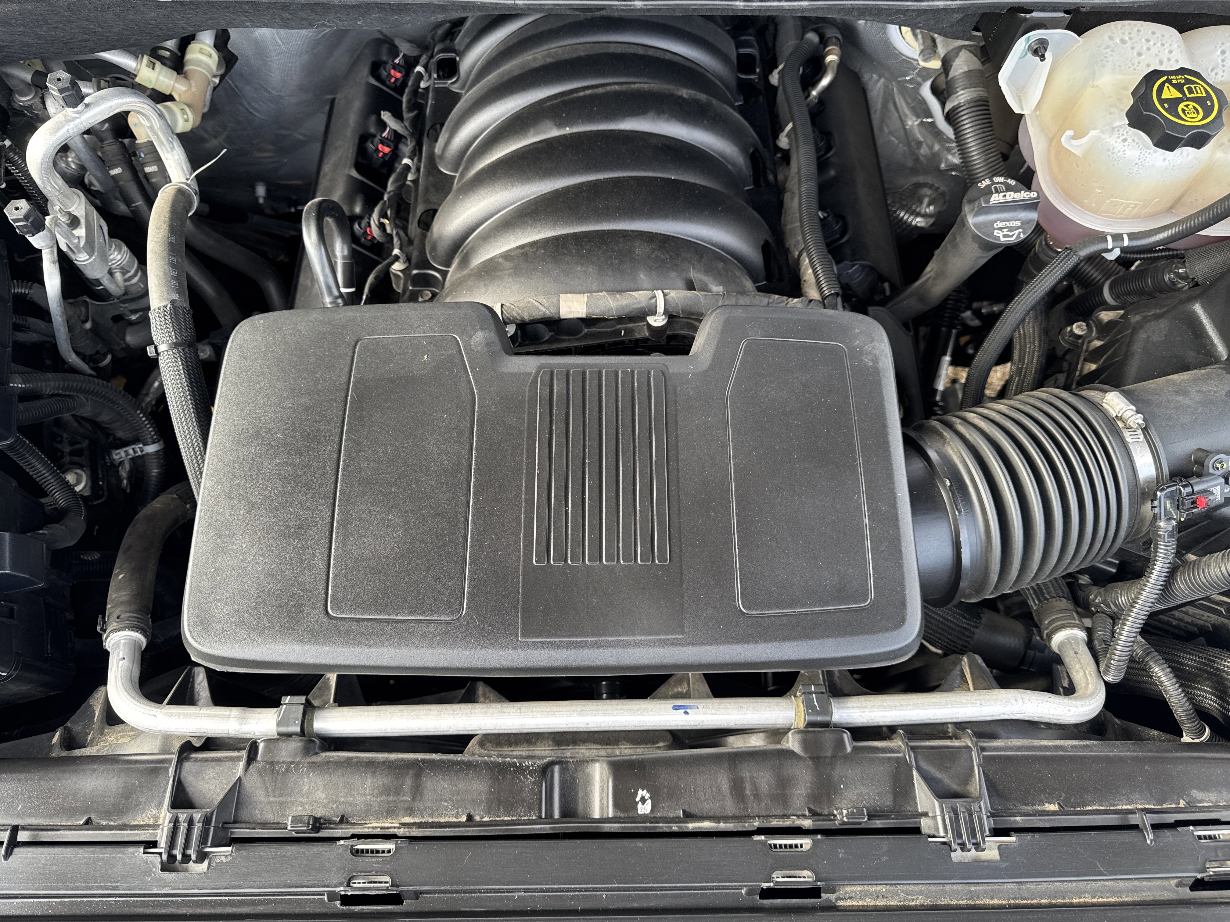 Used 2024 GMC Yukon XL Denali image 34