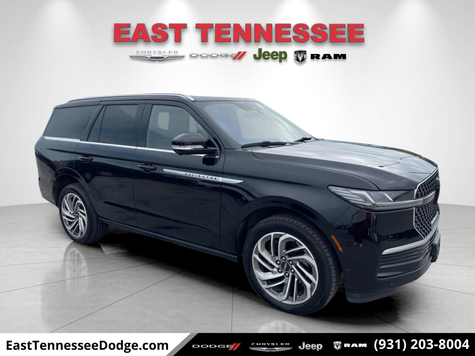 Used 2025 Lincoln Navigator Reserve AWD/4WD video 1