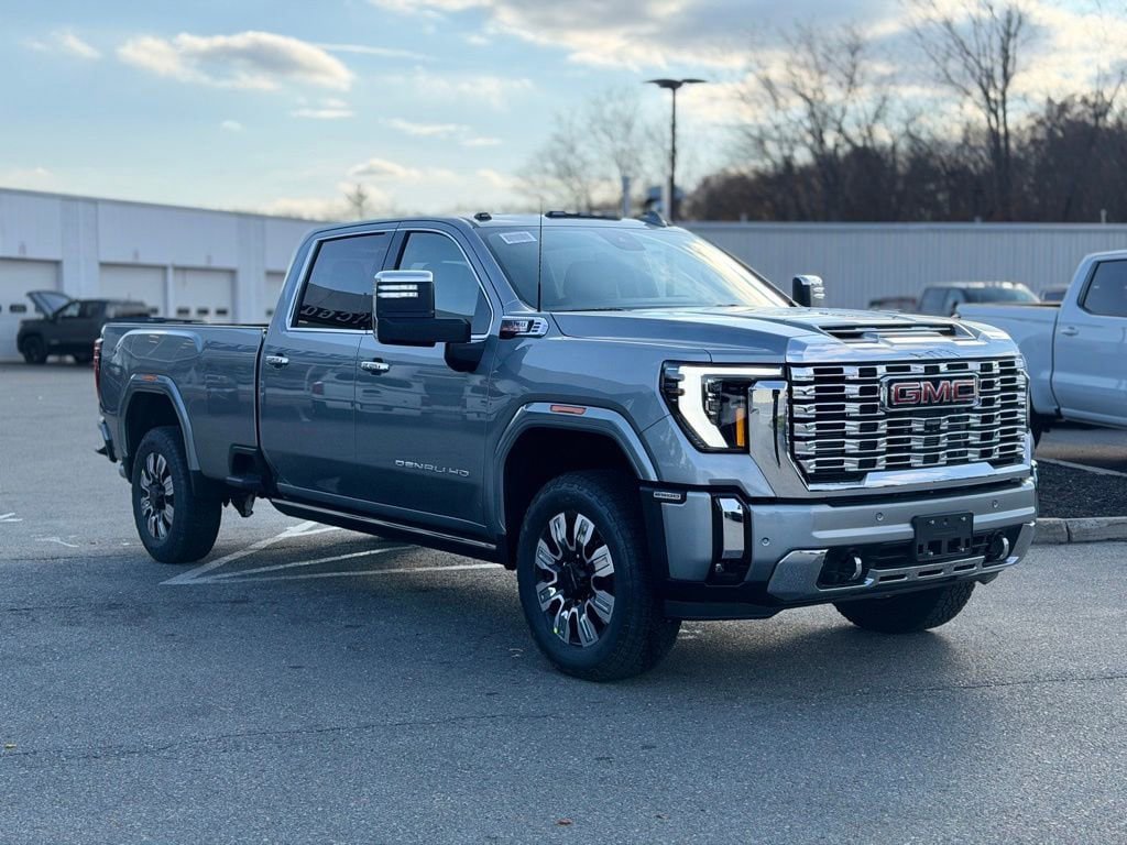 New 2026 GMC Sierra 2500 Denali w/ Denali Reserve Package image 9