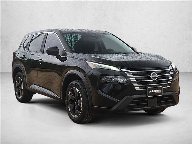 Used 2024 Nissan Rogue SV AWD/4WD image 3
