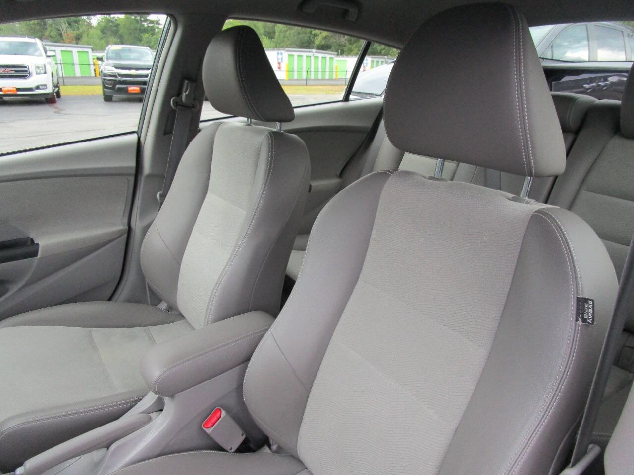 Used 2013 Honda Insight EX image 9
