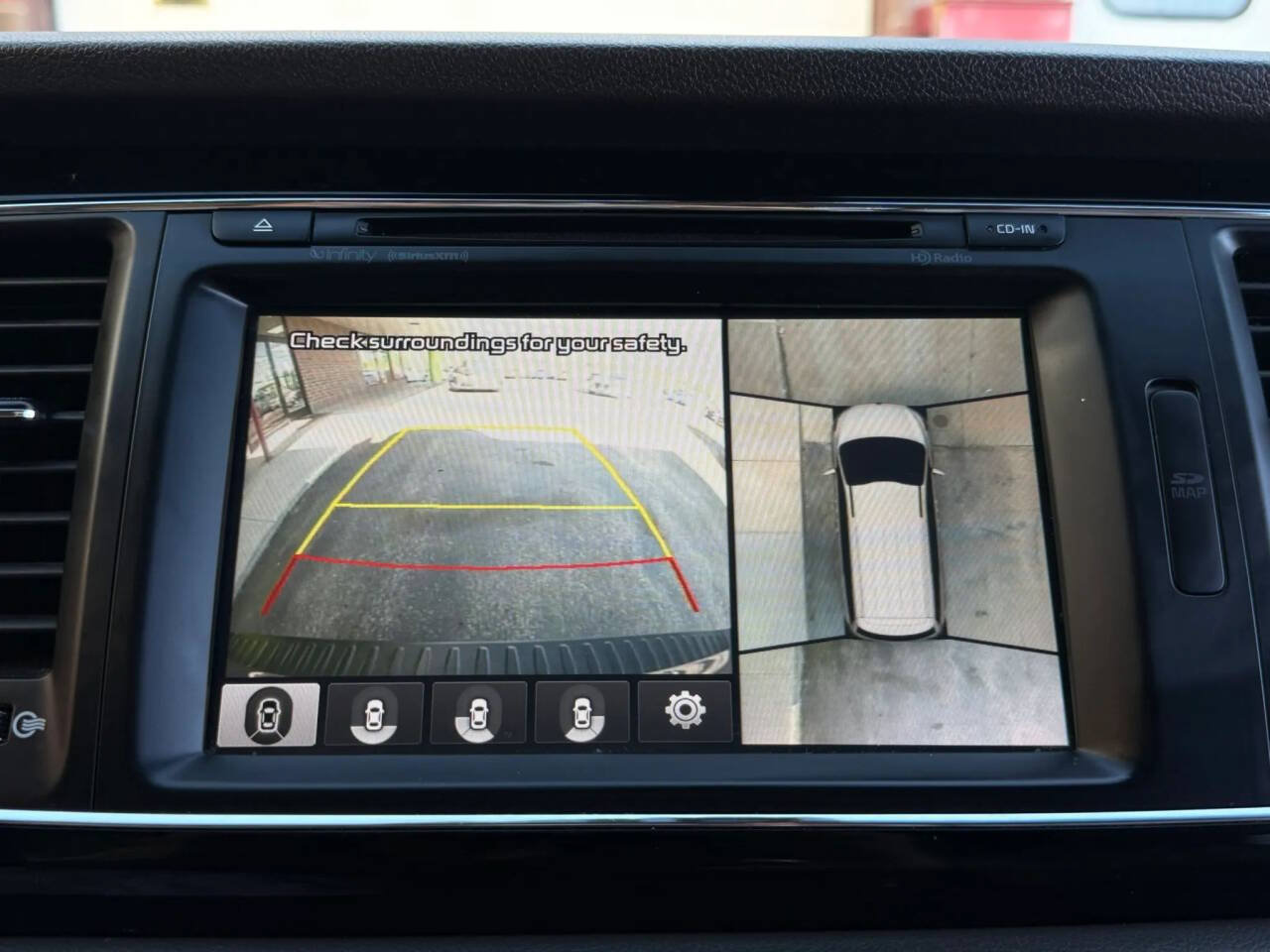 Used 2018 Kia Sedona SX FWD image 9