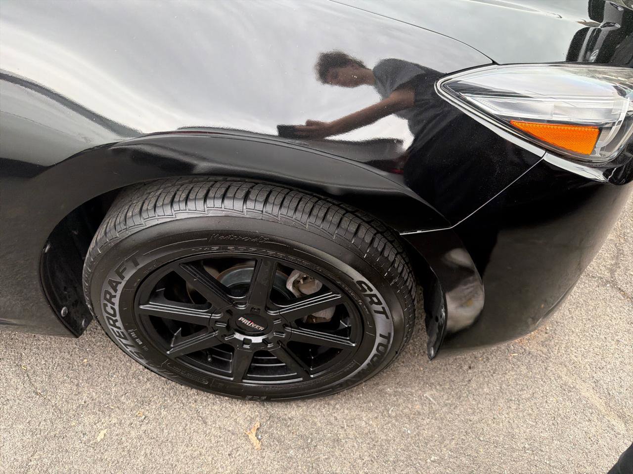 Used 2018 MAZDA MAZDA3 Sport FWD image 4