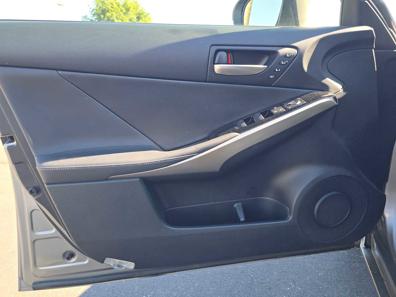 Used 2018 Lexus IS 300 image 20