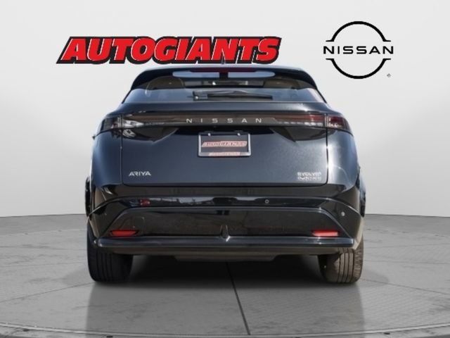 Used 2023 Nissan Ariya AWD image 6