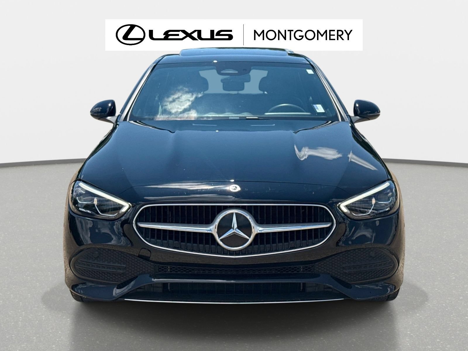 Used 2025 Mercedes-Benz C 300 Sedan image 8