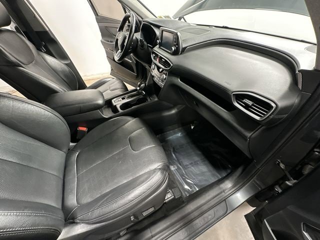 Used 2020 Hyundai Santa Fe SEL w/ Convenience + Premium Package image 21