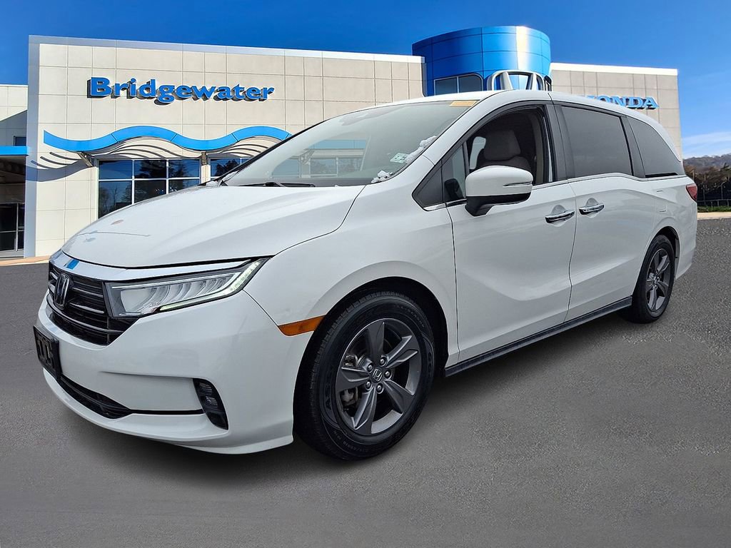 Used 2023 Honda Odyssey EX image 3
