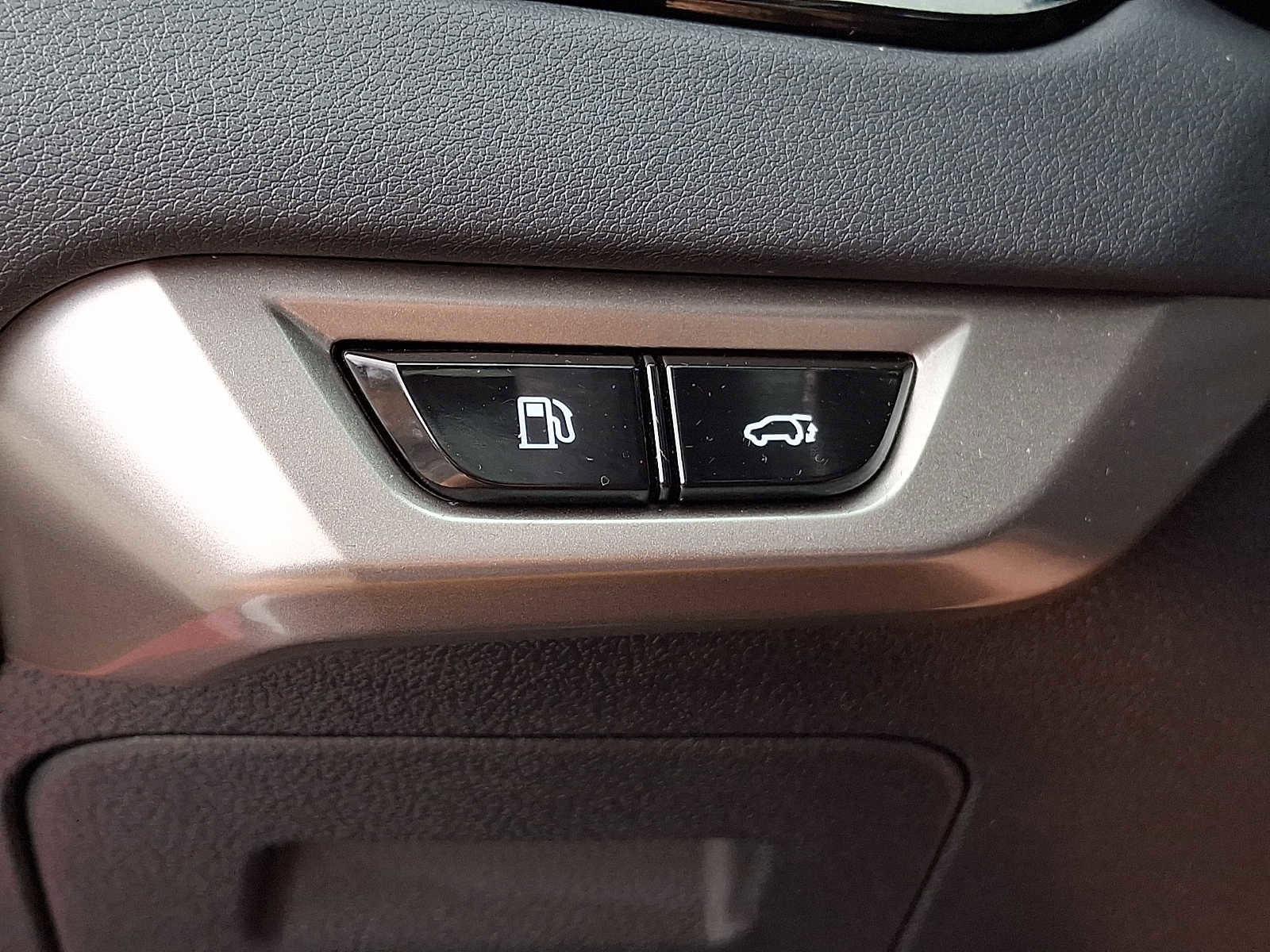 Used 2024 Lexus RX 350 Premium w/ Accessory Package (Z1) image 24