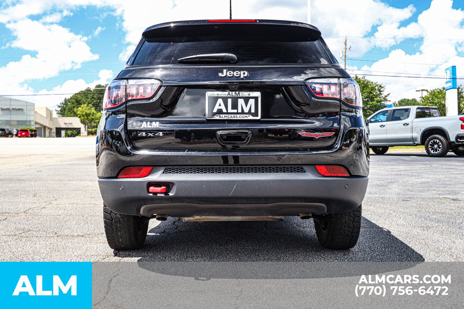 Used 2024 Jeep Compass Trailhawk image 13