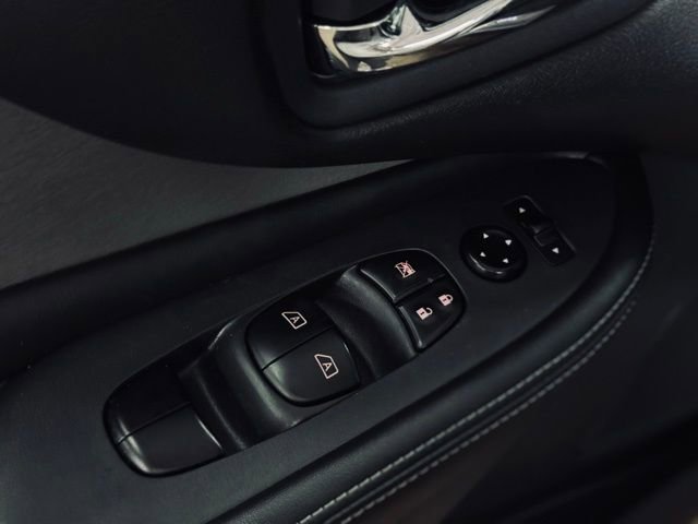 Used 2023 Nissan Murano SV w/ SV Midnight Edition Package image 14