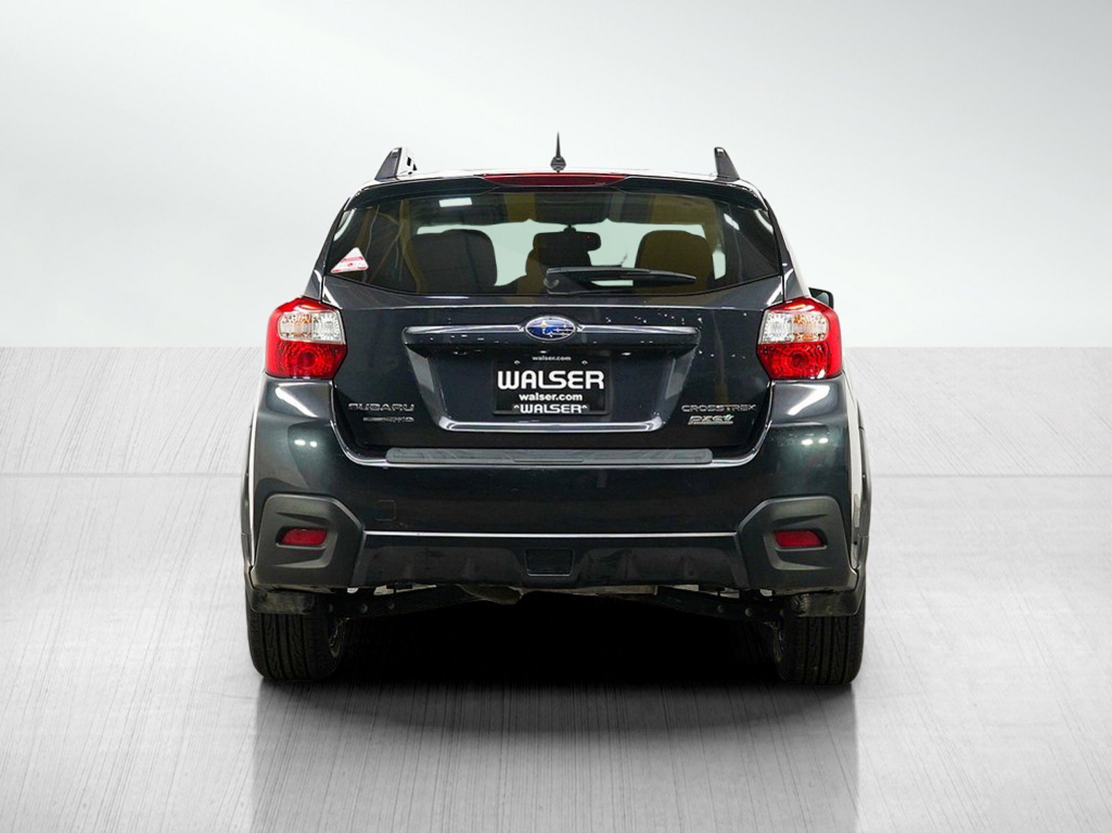 Used 2016 Subaru Crosstrek 2.0i Premium w/ Moonroof Package AWD/4WD image 4