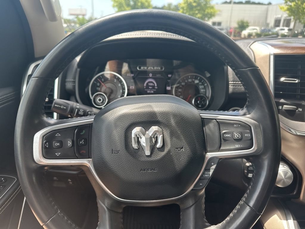 Used 2022 RAM 1500 Laramie AWD/4WD image 14
