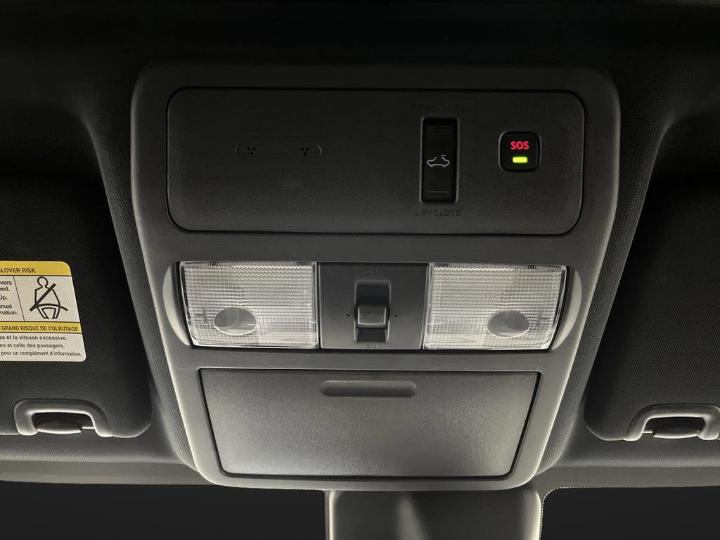 Used 2023 Nissan Frontier PRO-4X image 27