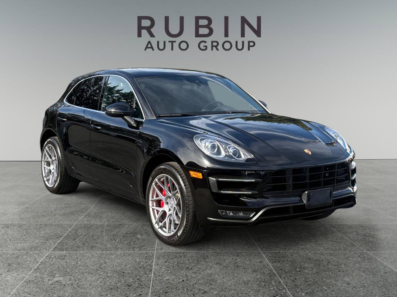 Used 2015 Porsche Macan Turbo AWD/4WD image 1