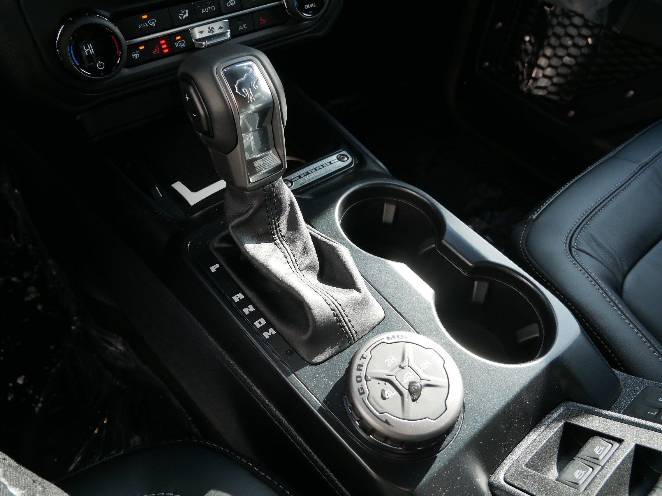 New 2025 Ford Bronco Outer Banks image 9