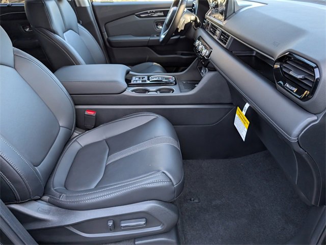 New 2025 Honda Pilot Touring image 29