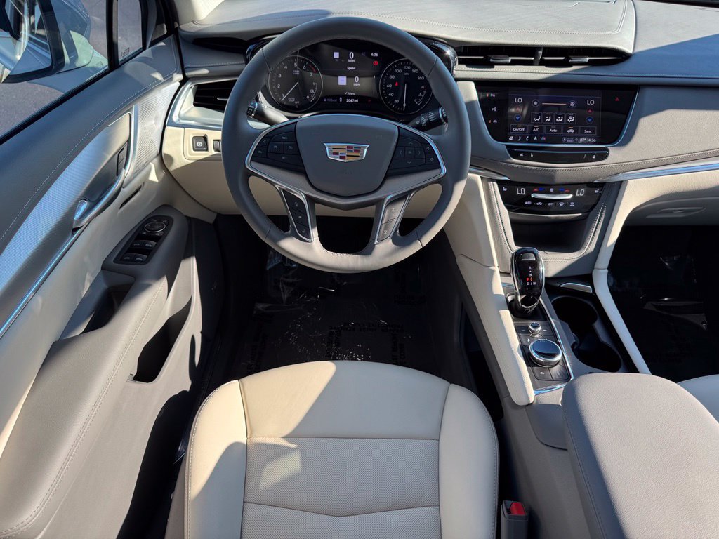 Used 2026 Cadillac XT5 Premium Luxury FWD image 15