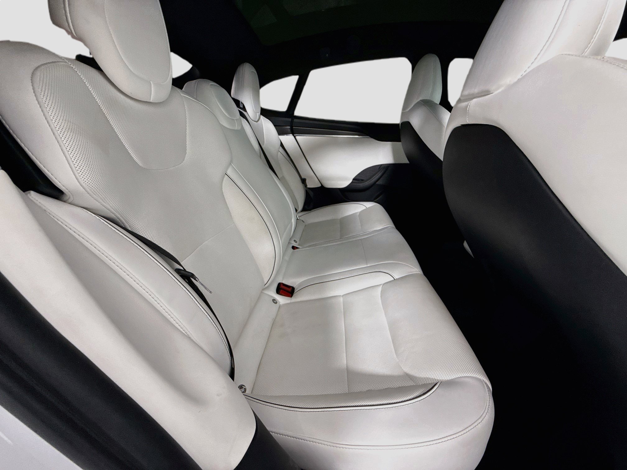 Used 2022 Tesla Model S Plaid AWD/4WD image 30
