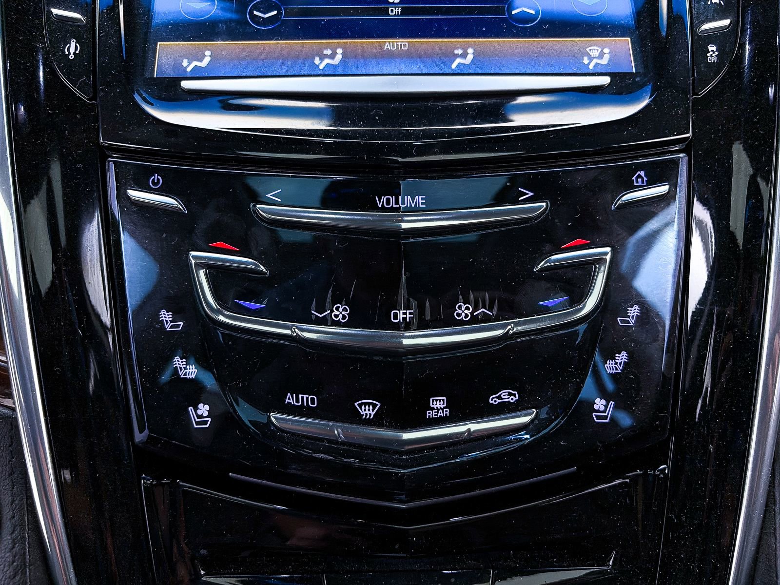 Used 2016 Cadillac Escalade Luxury image 20