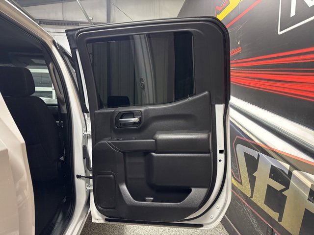 Used 2023 Chevrolet Silverado 1500 Custom image 24
