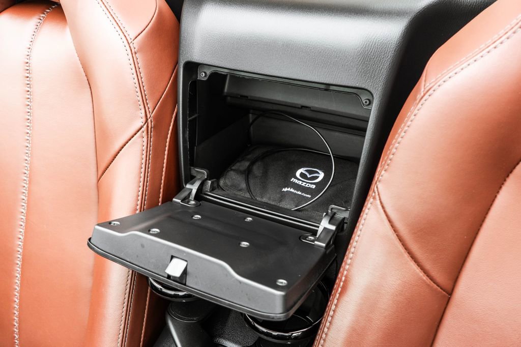 Used 2019 MAZDA MX-5 Miata RF Grand Touring image 31