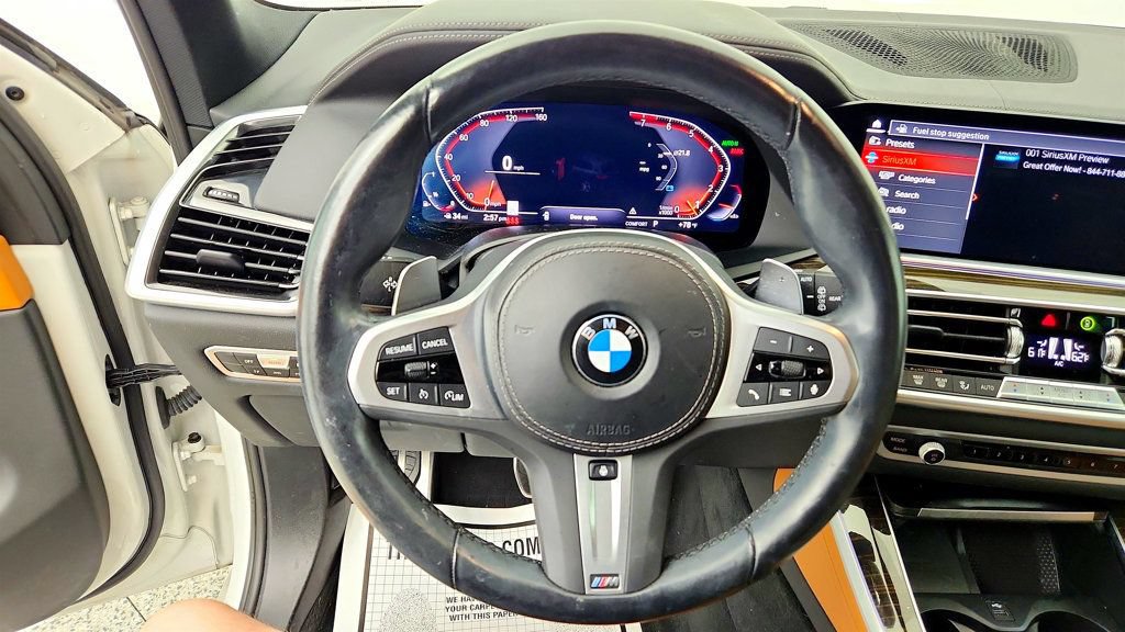 Used 2023 BMW X5 xDrive40i w/ M Sport Package AWD/4WD image 14