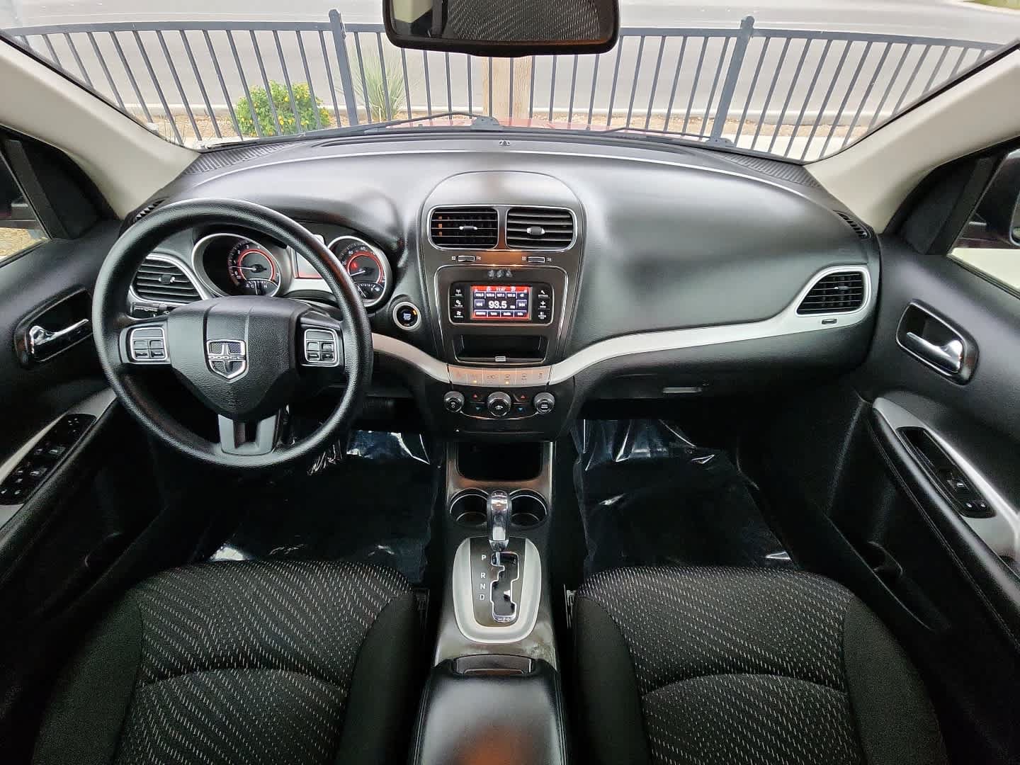 Used 2020 Dodge Journey SE FWD image 28