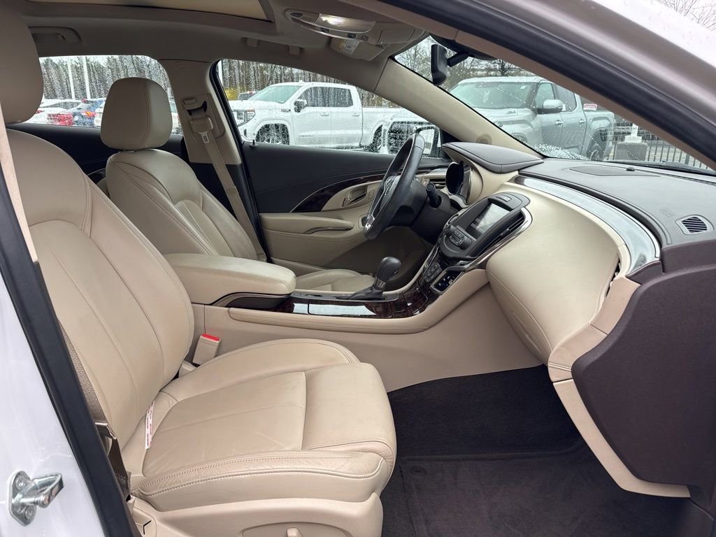 Used 2015 Buick LaCrosse Leather image 23