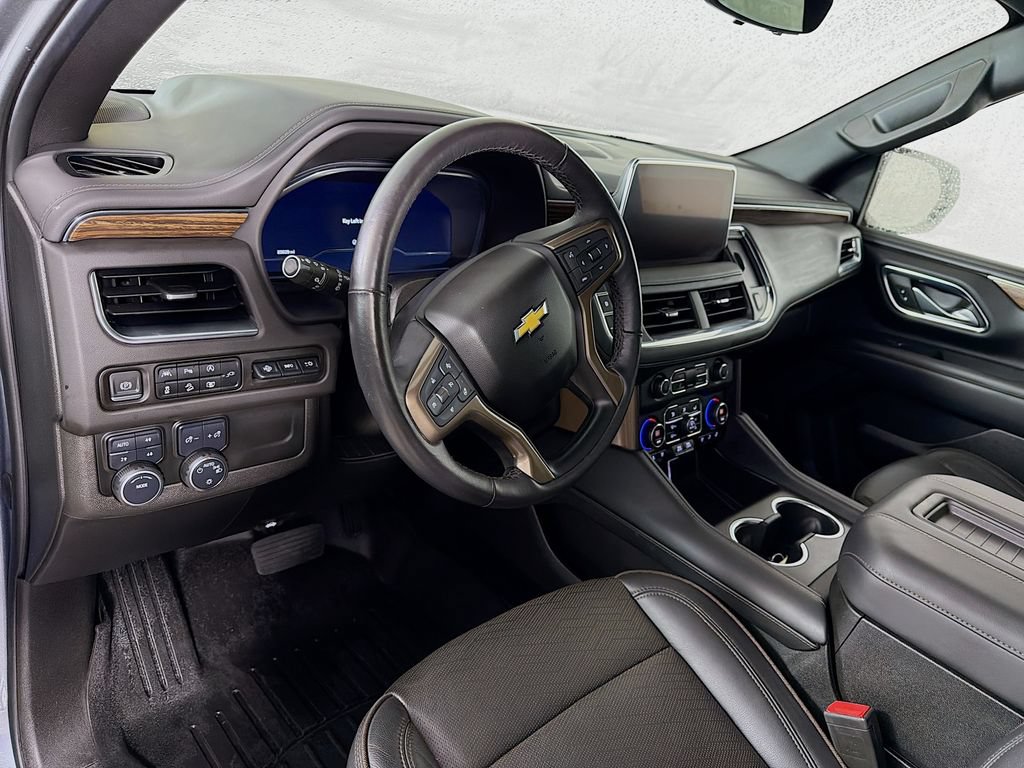 Used 2022 Chevrolet Tahoe High Country AWD/4WD image 10