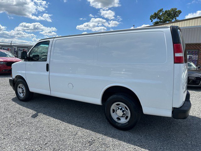 Used 2017 Chevrolet Express 2500 RWD image 13