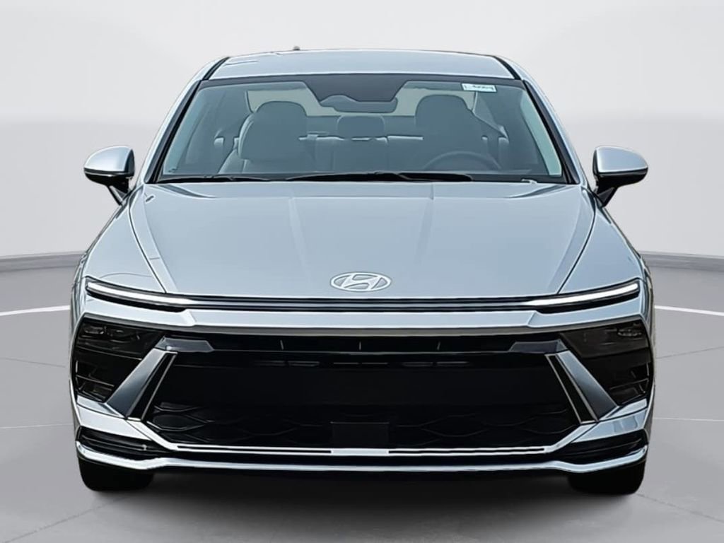 New 2026 Hyundai Sonata SEL FWD image 2