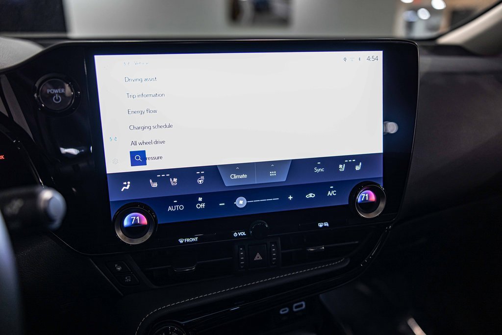 Used 2025 Lexus NX 450h+ AWD w/ Luxury Package image 25