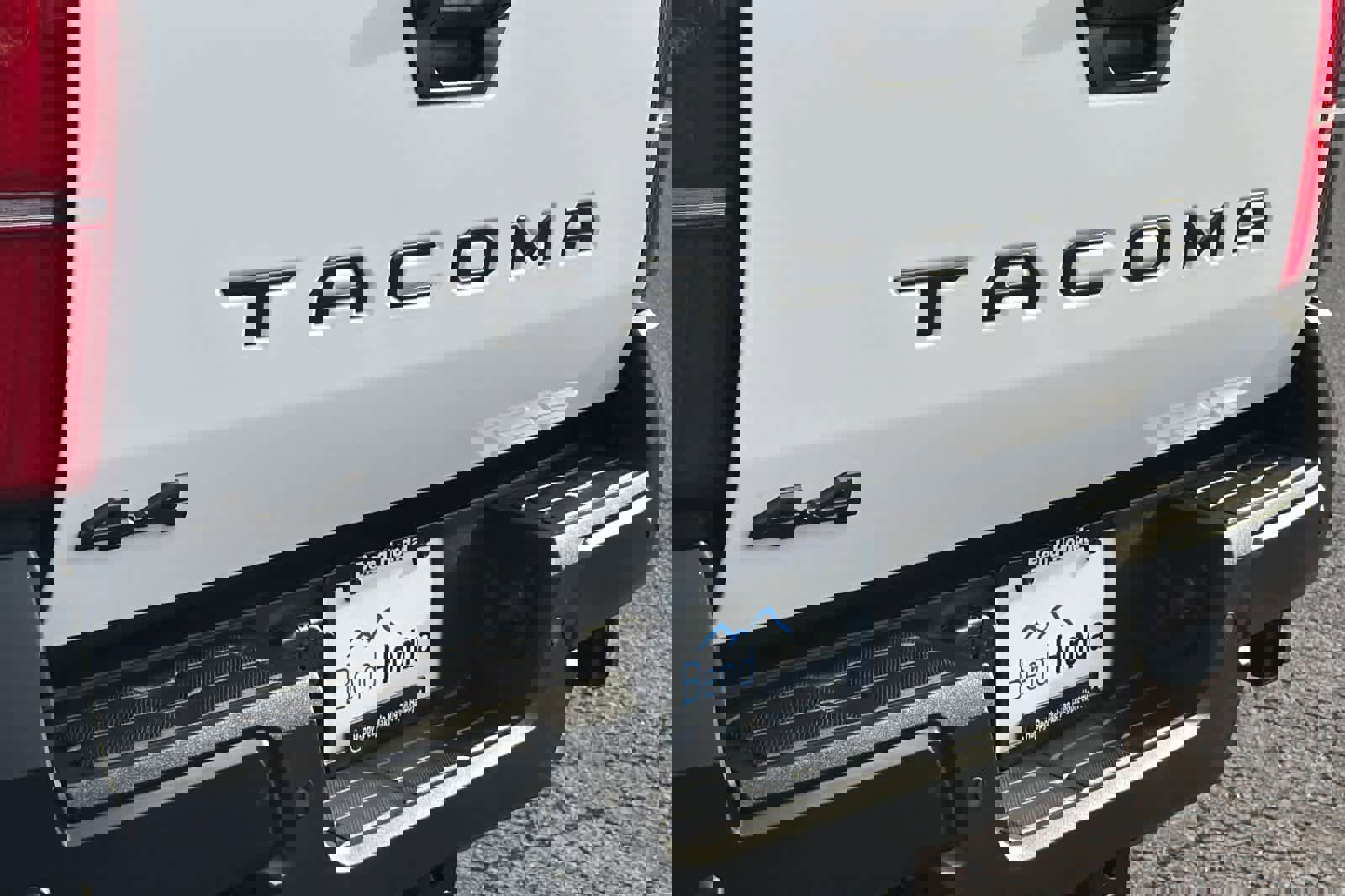 Used 2025 Toyota Tacoma SR w/ SR Upgrade Package image 12