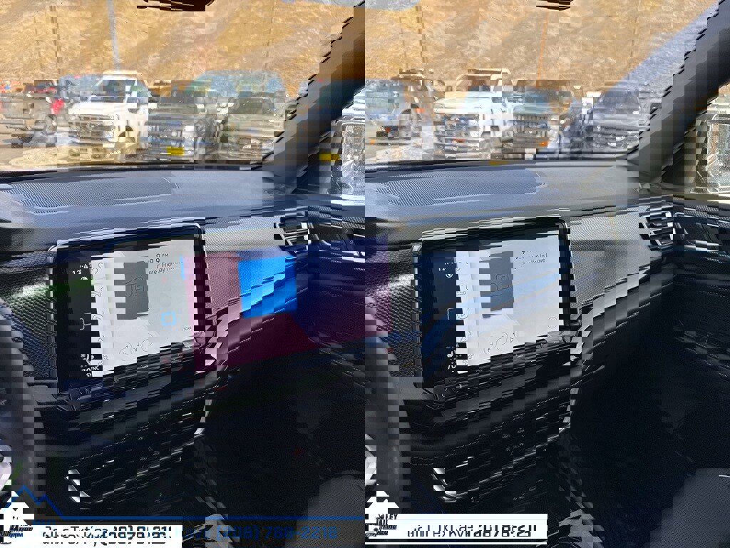 Used 2024 Volkswagen Atlas Cross Sport SEL Premium R-Line image 28