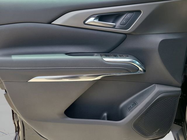 New 2026 Chevrolet Traverse LT image 17