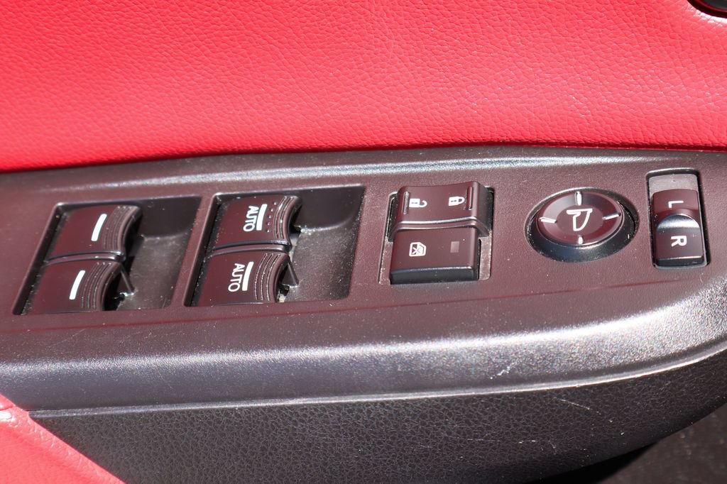 Used 2019 Acura ILX w/ Premium & A-SPEC Package FWD image 19