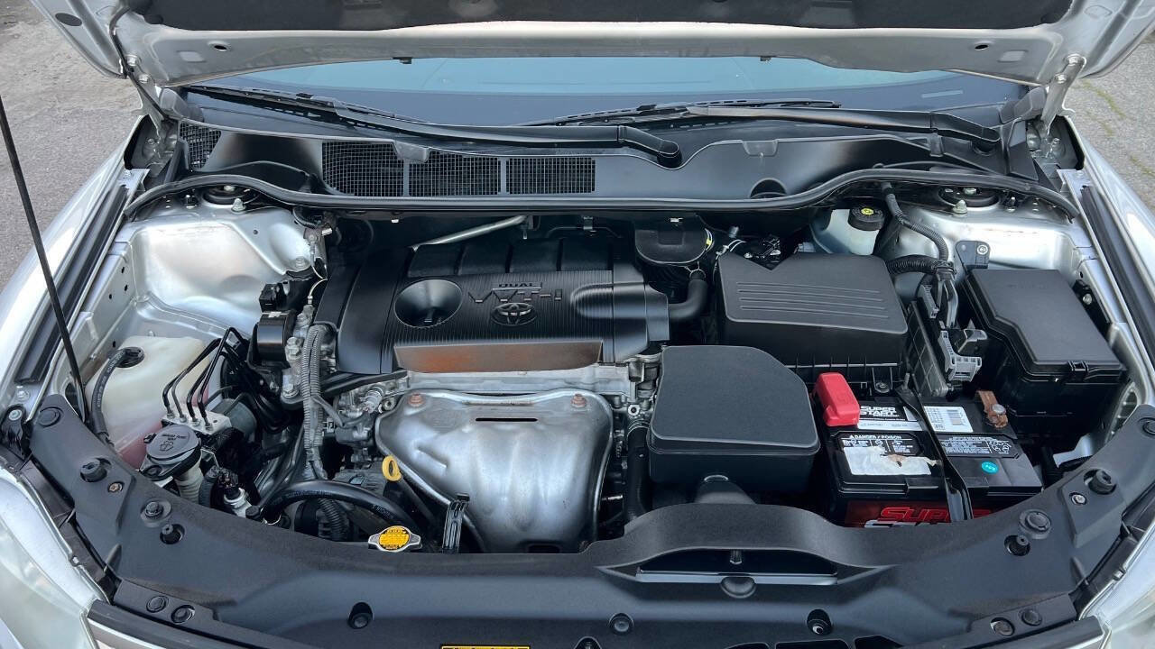 Used 2013 Toyota Venza XLE FWD image 32