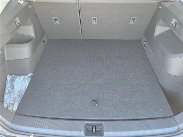 Used 2026 Volkswagen Tiguan S FWD image 6