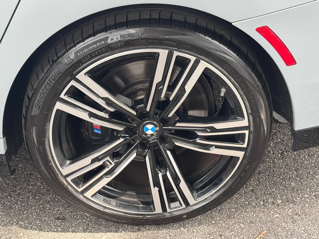 Used 2023 BMW 740i w/ Parking Assistance Package RWD image 28