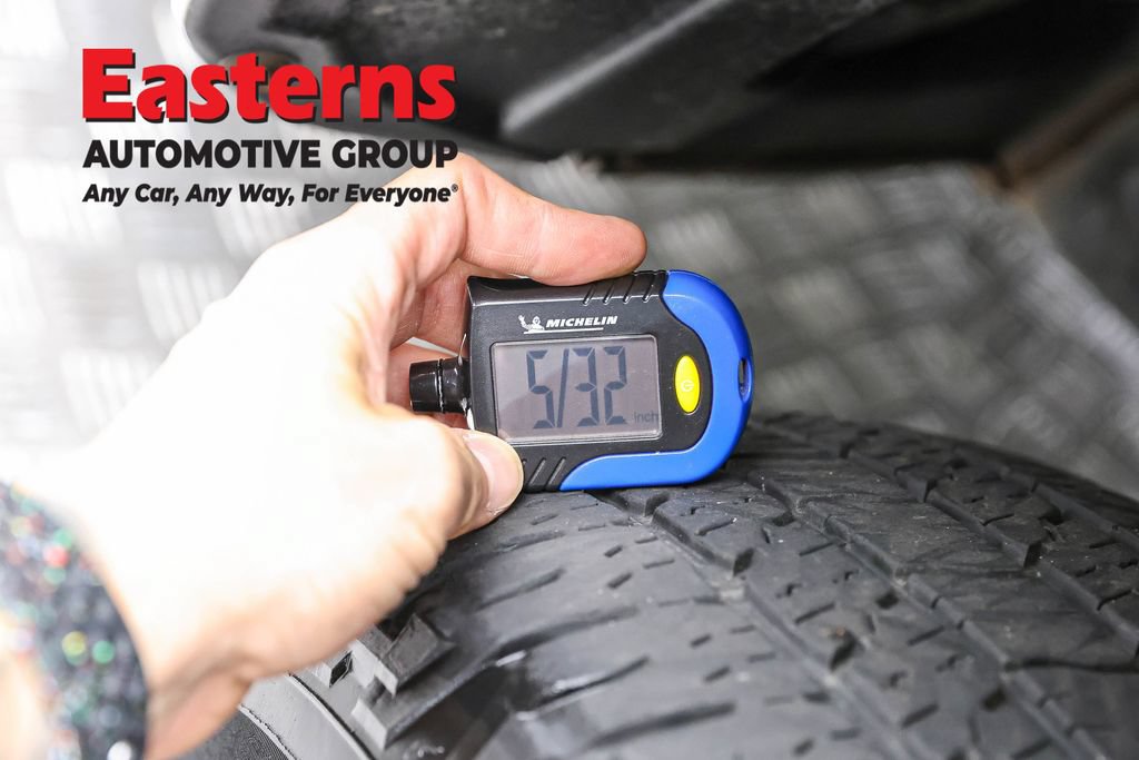 Used 2020 Toyota Tacoma SR w/ SR Convenience Package RWD image 25
