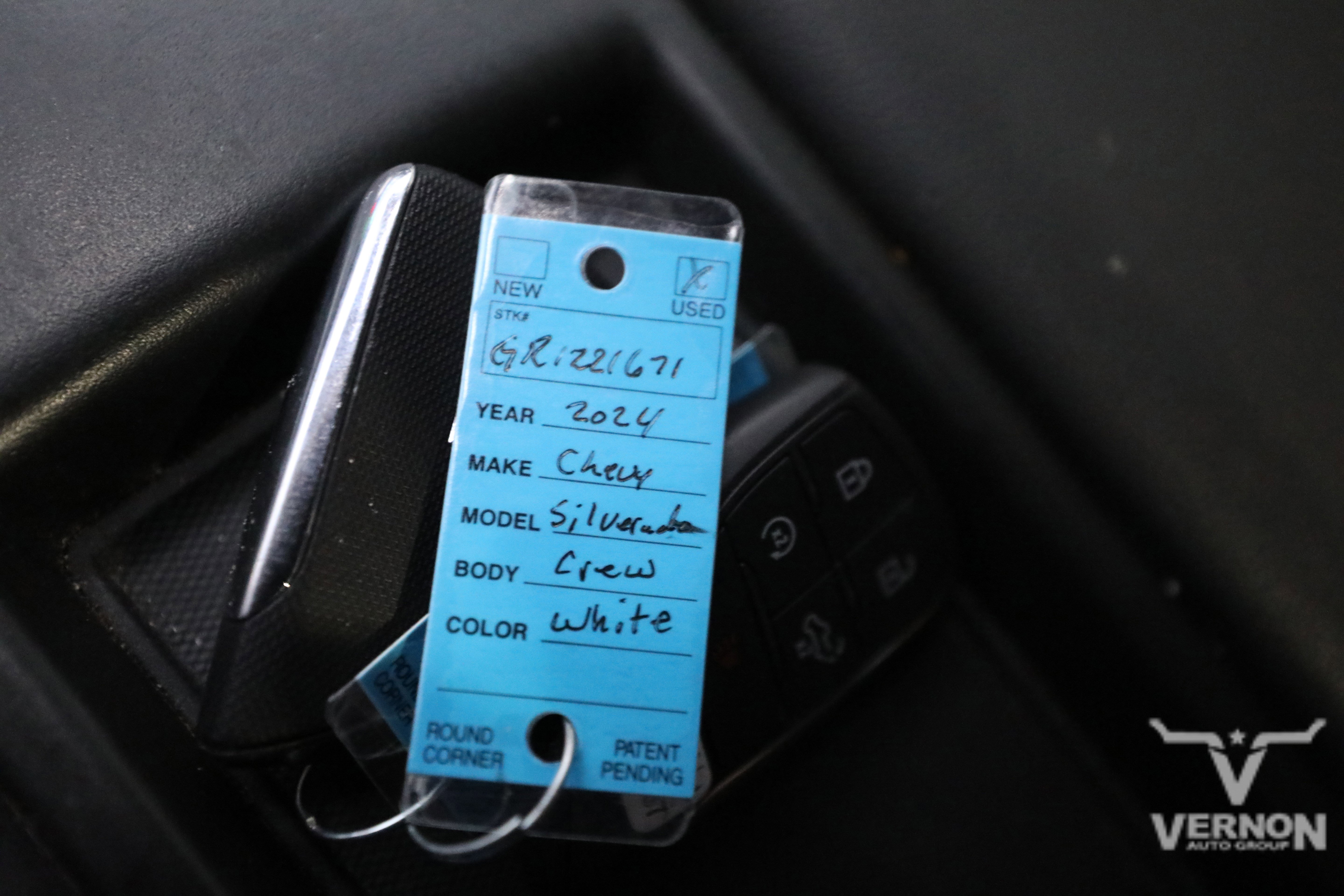 Used 2024 Chevrolet Silverado 1500 LT image 13